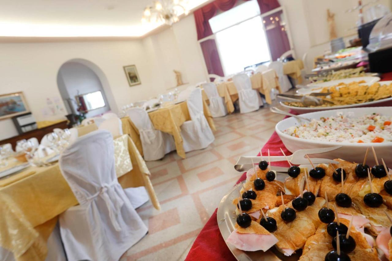 Hotel Lido ريميني المظهر الخارجي الصورة